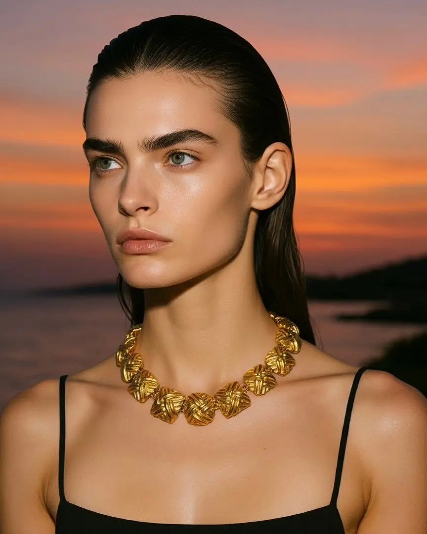 Vintage Square Link Necklace AUMI