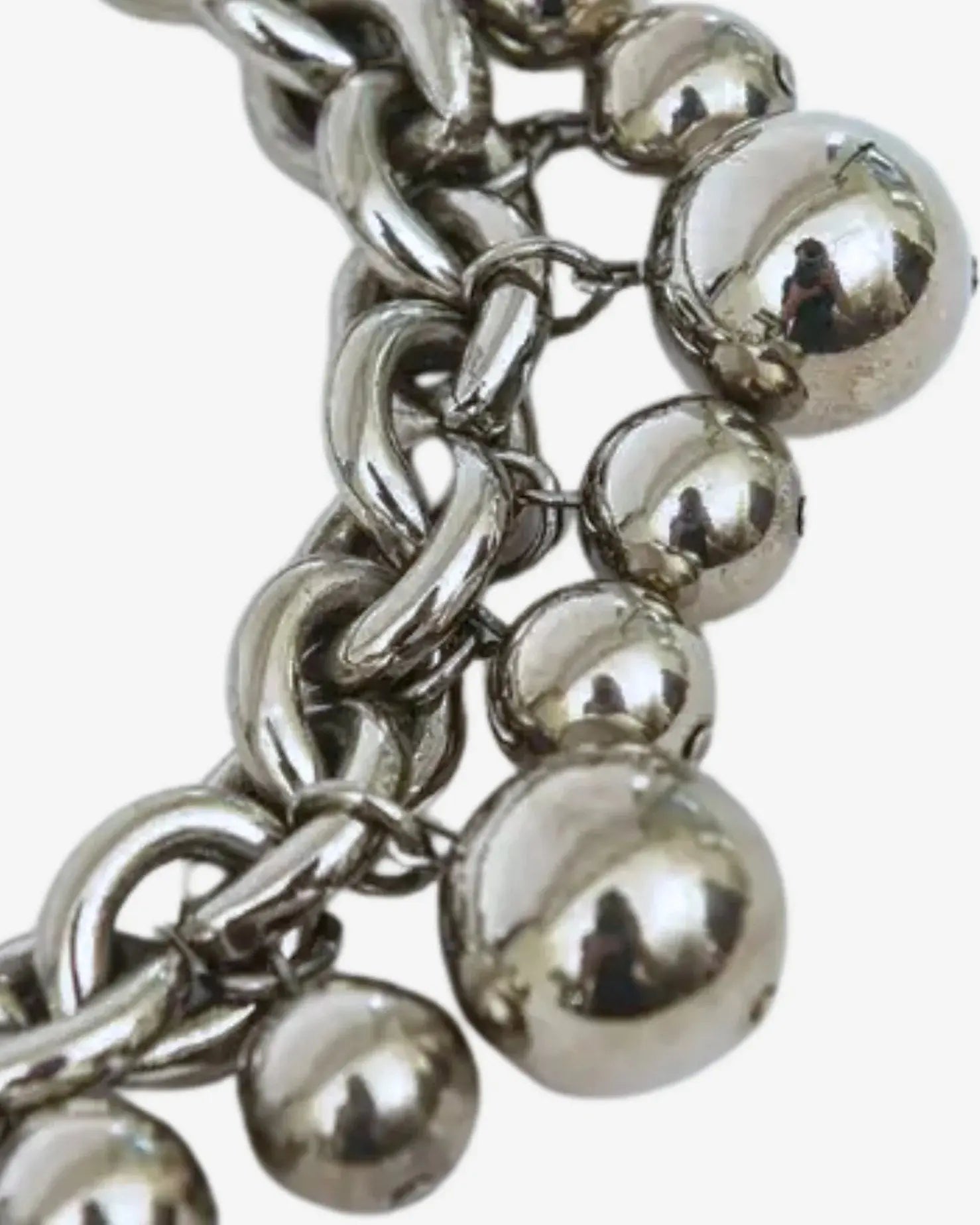 Givenchy Ball Necklace AUMI