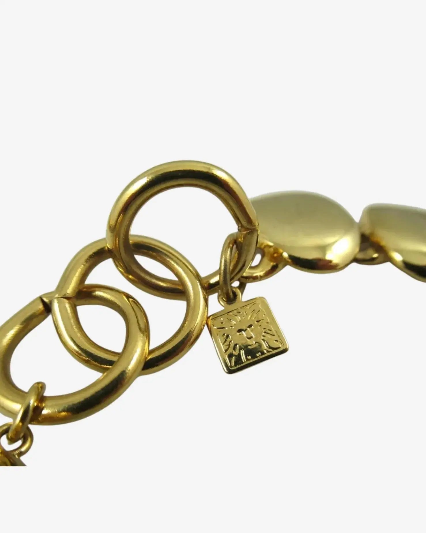 Vintage Toggle Necklace AUMI