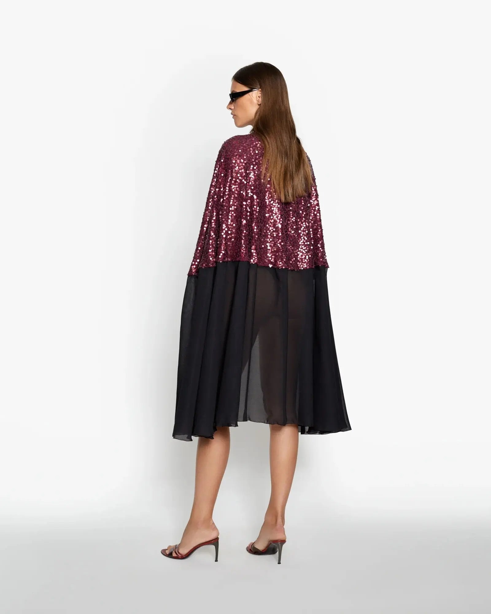 Berry Sequin Cape AUMI