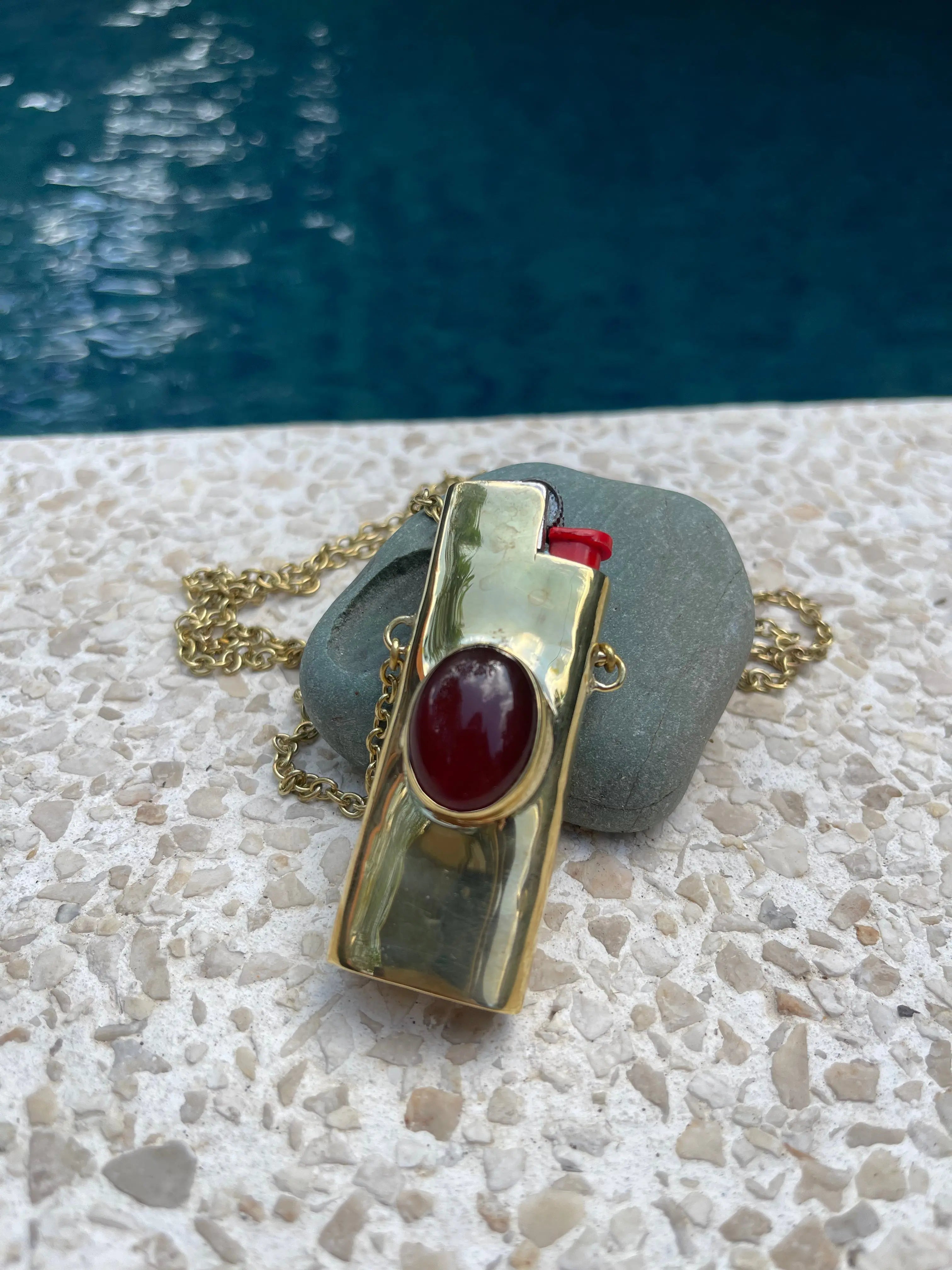 Garnet Lighter Necklace AUMI